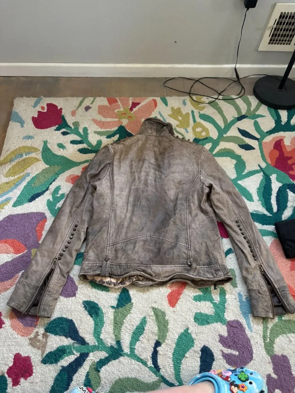 Doma Taupe Distressed Leather Moto Jacket - Picture 6 of 10